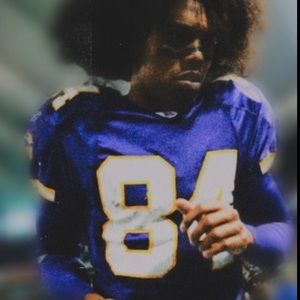 Meet your Posher, Adam